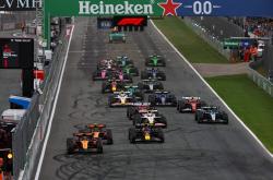 足球直播在线直播观看免费-包含红牛二队险胜雷诺车队，皮亚斯特里扛起全队的词条